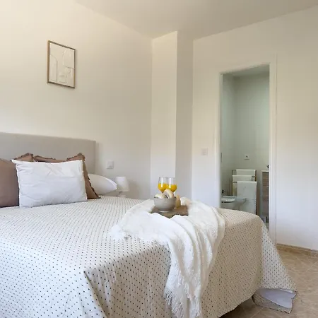 Апартаменты Rosaritohomes *