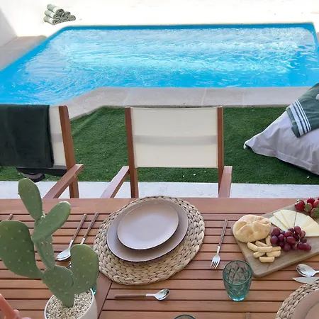 Апартаменты Rosaritohomes *